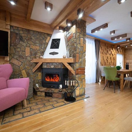 Drugarska Prica Apartment ยาโฮรินา ภายนอก รูปภาพ