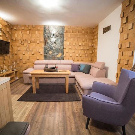 Drugarska Prica Apartment ยาโฮรินา ภายนอก รูปภาพ
