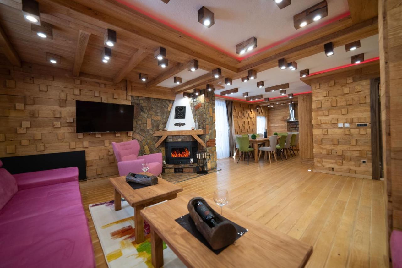 Drugarska Prica Apartment ยาโฮรินา ภายนอก รูปภาพ