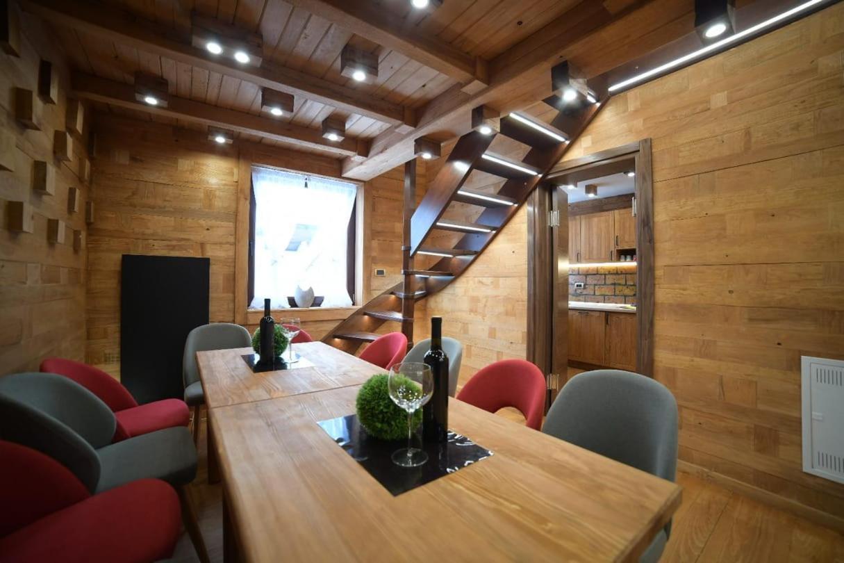 Drugarska Prica Apartment ยาโฮรินา ภายนอก รูปภาพ