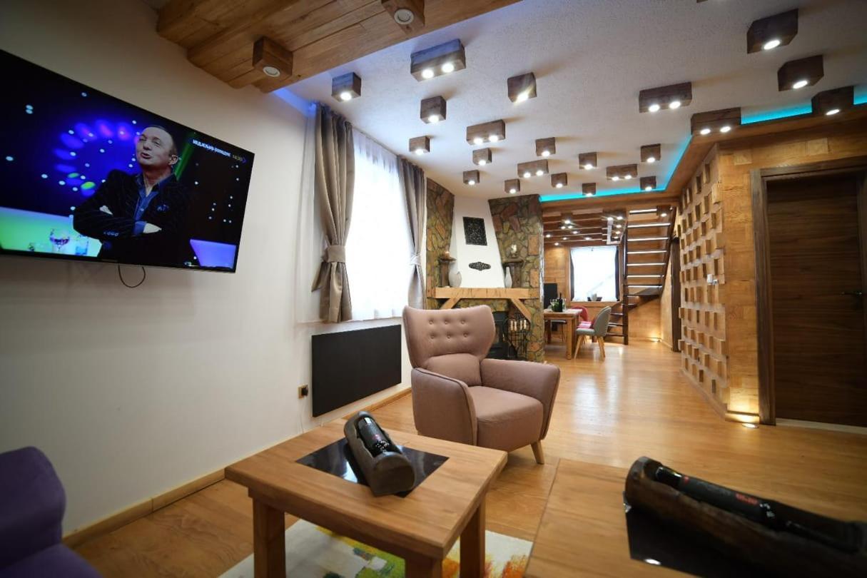 Drugarska Prica Apartment ยาโฮรินา ภายนอก รูปภาพ