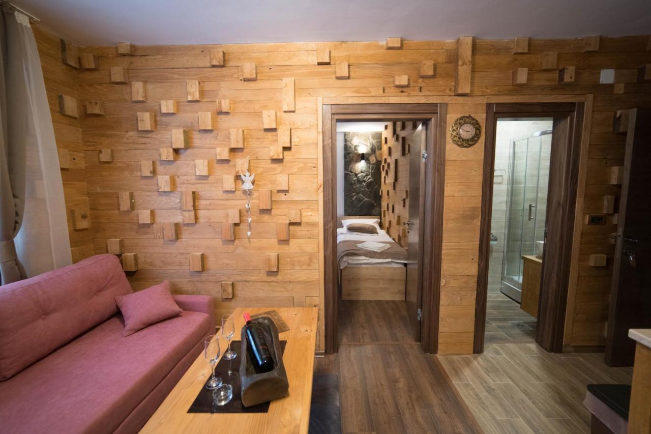Drugarska Prica Apartment ยาโฮรินา ภายนอก รูปภาพ